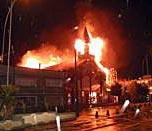 Mientras la Iglesia guarda un silencio cobarde